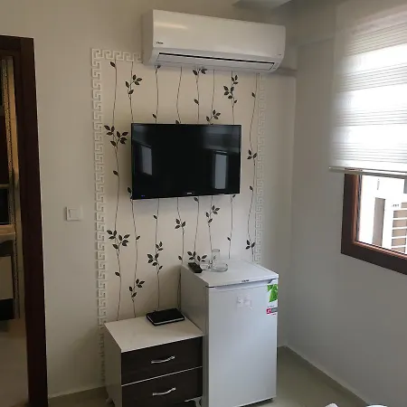 Hotel Eyna Boutique *