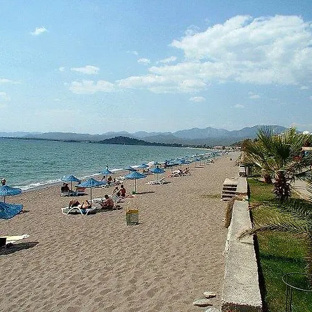 Hotel Eyna Boutique *